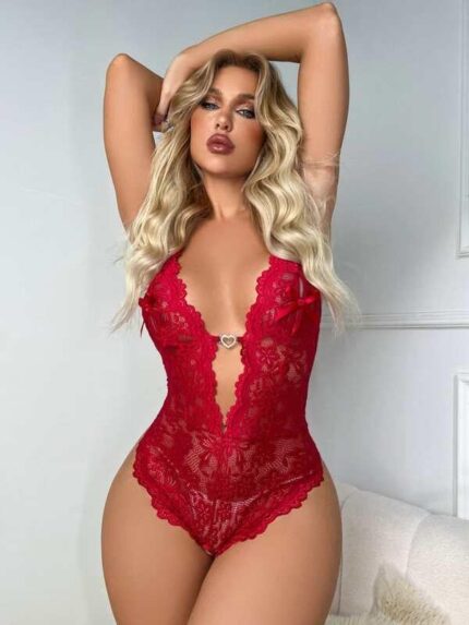 Aria's Closet Metal Kalp Aksesuarlı Fantezi Dantelli Kırmızı Body