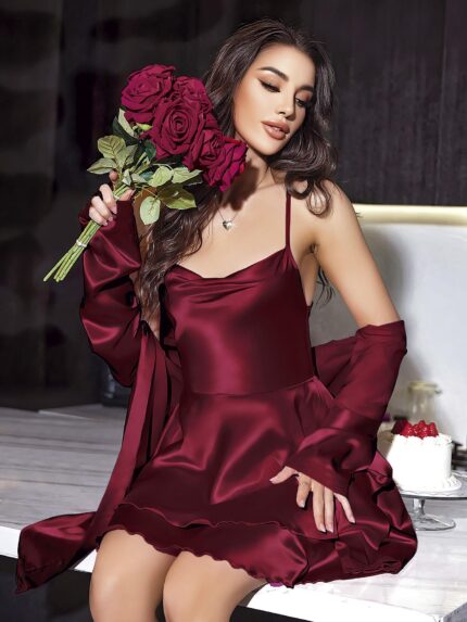 Arias Closet Özel Tasarım Sırt Dekolteli Sabahlıklı Saten Bordo 2'li Gecelik Takımı